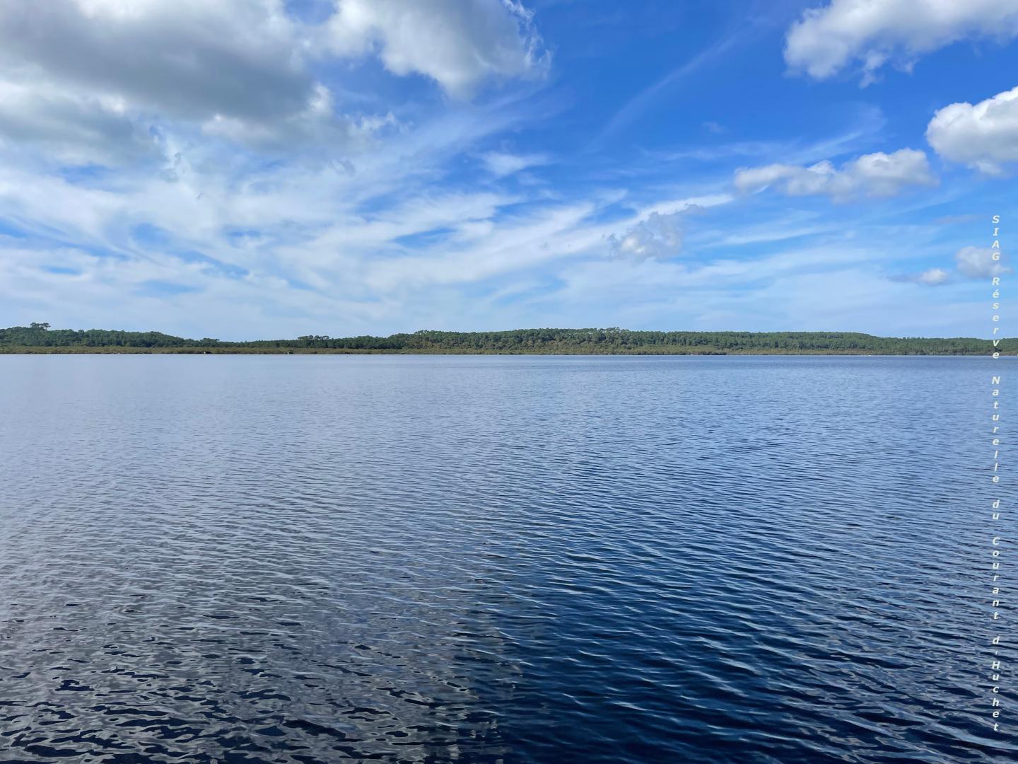 lac leon depuis barge RN.jpg
